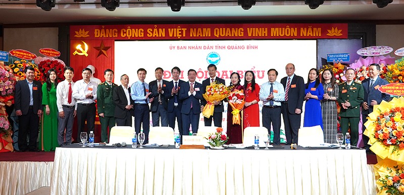 "Chủ động, linh hoạt, sáng tạo, hiệu quả trong các hoạt động đối ngoại nhân dân" "Chủ động, linh hoạt, sáng tạo, hiệu quả trong các hoạt động đối ngoại nhân dân"
