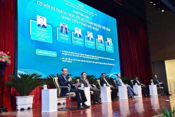 Cơ quan đại diện Việt Nam ở nước ngoài cùng doanh nghiệp viết nên câu chuyện thành công