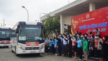 ho tro 3 chuyen bay mien phi dua cong nhan ve don tet nguyen dan