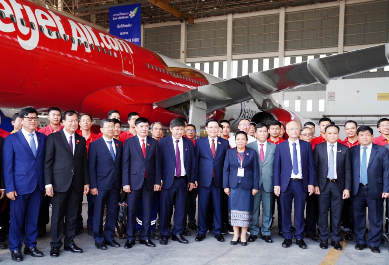 Vietjet mở đường bay thẳng từ TP. Hồ Chí Minh đến Viêng Chăn, công bố hợp tác toàn diện với Lao Airlines