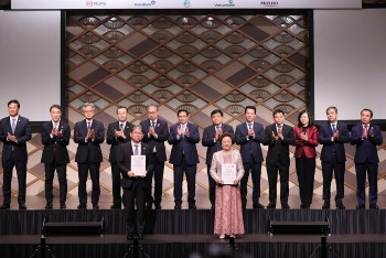 SeABank và AEON Financial Service ký kết Biên bản ghi nhớ hợp tác chiến lược & trao Hợp đồng chuyển nhượng Công ty Tài chính PTF
