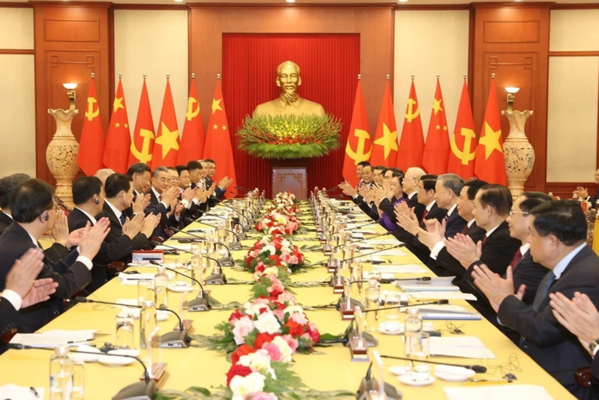 Chuyên gia: Việt Nam tiếp tục là điểm sáng trong bức tranh toàn cầu năm 2023