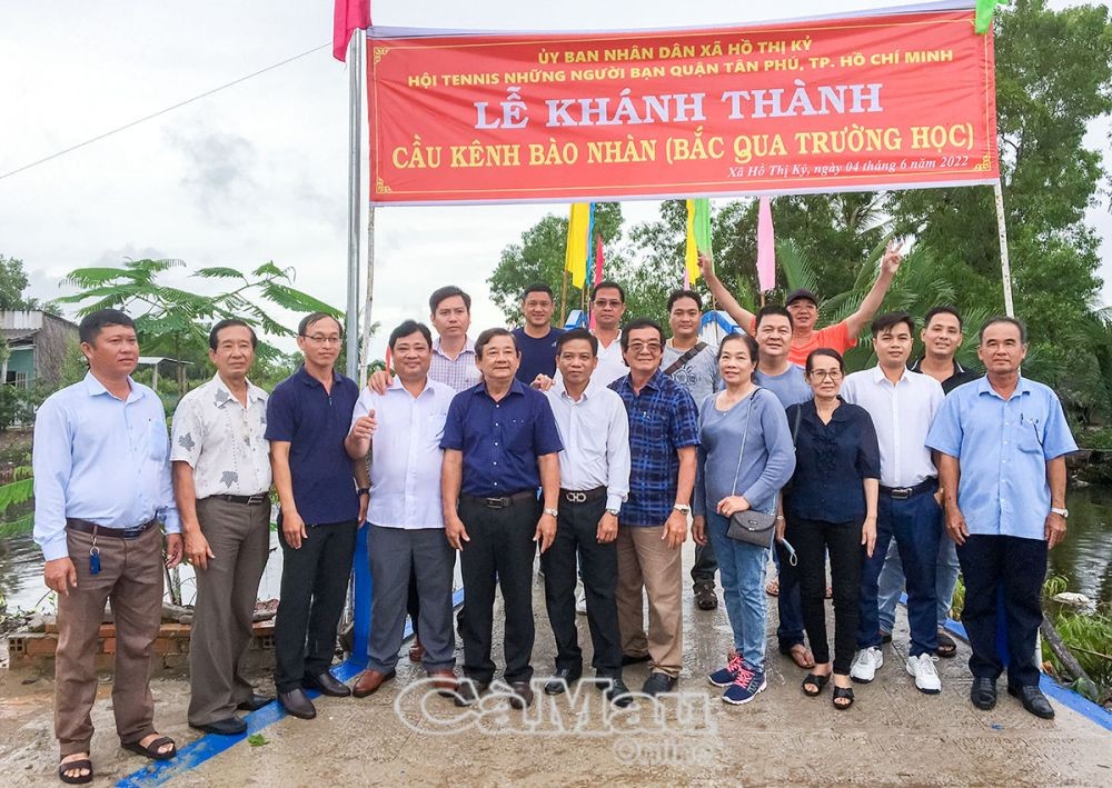 Hội hữu nghị Việt Nam - Trung Quốc tỉnh Cà Mau dự lễ khánh thành cầu Kênh Bào Nhàn ở ấp Bào Nhàn (xã Hồ Thị Kỷ, huyện Thới Bình, Cà Mau). Ðây là công trình chào mừng Ðại hội đại biểu Hội Hữu nghị Việt Nam - Trung Quốc tỉnh lần thứ IV (nhiệm kỳ 2023-2028).