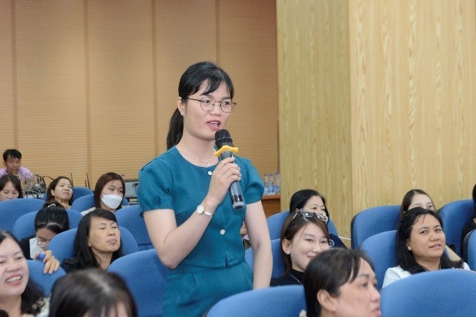 Tham gia các buổi tập huấn do Vinamilk và Câu lạc bộ Điều dưỡng trưởng Việt Nam đồng tổ chức, nhiều học viên là điều dưỡng trưởng, nhân viên y tế tại các bệnh viện lớn cho biết tự tin hơn trong tư vấn dinh dưỡng cho bệnh nhân.