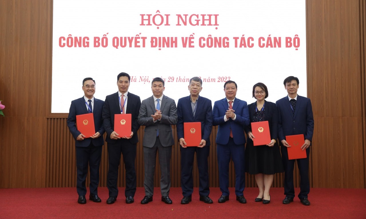 VUFO công bố các quyết định về công tác cán bộ