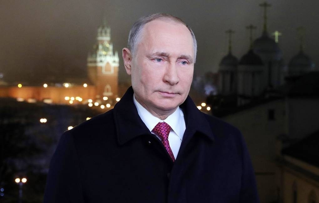 Trong bài phát biểu năm mới ngày 31/12, Tổng thống Nga Vladimir Putin ca ngợi quân đội và khẳng định nước Nga sẽ Thế giới đón năm mới 2024