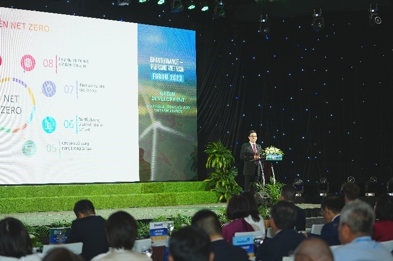 Ông Nguyễn Việt Dũng, Tổng Giám đốc Bureau Veritas Việt Nam chia sẻ về Vinamilk như một mô hình điển hình về doanh nghiệp tiên phong với Net Zero tại Việt Nam.