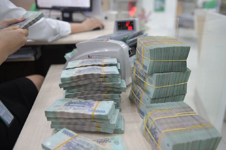 Xuất hiện ngân hàng đầu tiên trả cổ tức bằng tiền mặt trong năm 2024.