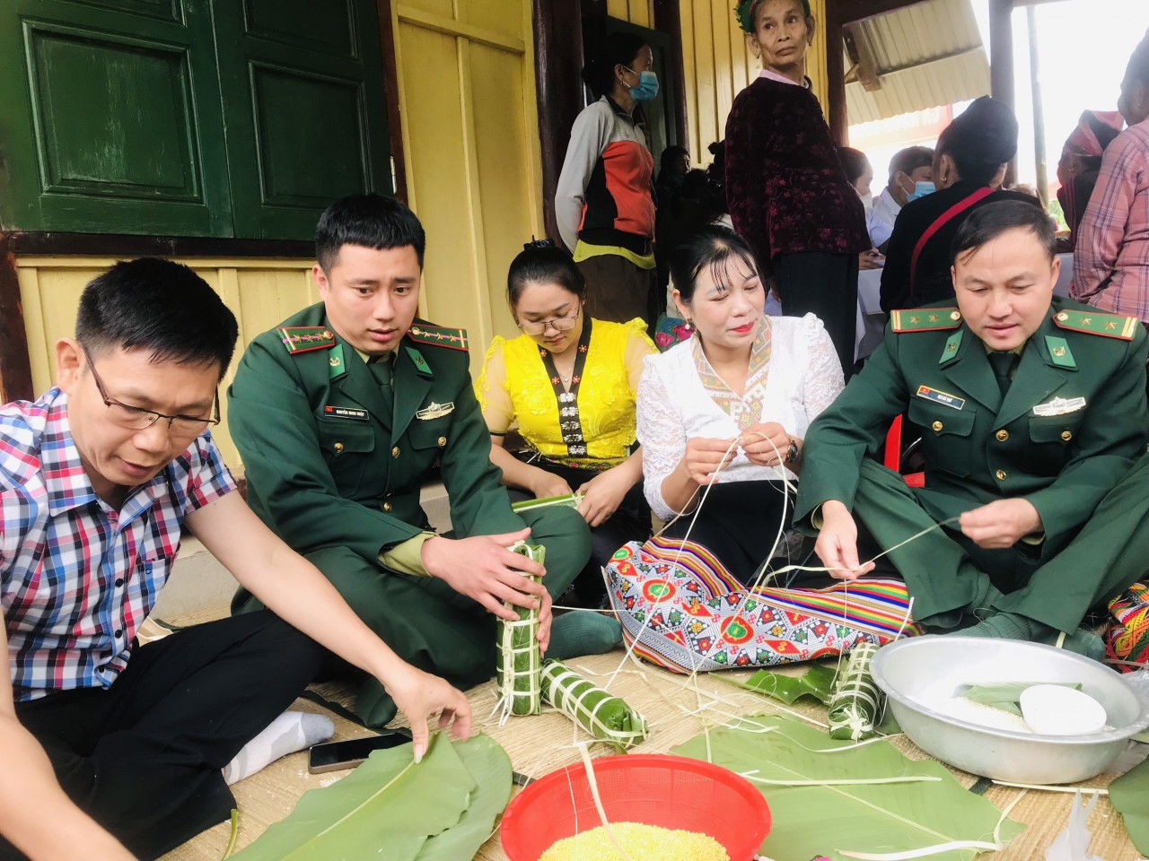 “Xuân Biên phòng – ấm lòng dân bản” ở Nghệ An: nhiều hoạt động ý nghĩa, thiết thực “Xuân Biên phòng – ấm lòng dân bản” ở Nghệ An: nhiều hoạt động ý nghĩa, thiết thực