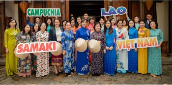 Đưa áo dài Việt Nam đến gần hơn với công chúng trong và ngoài nước