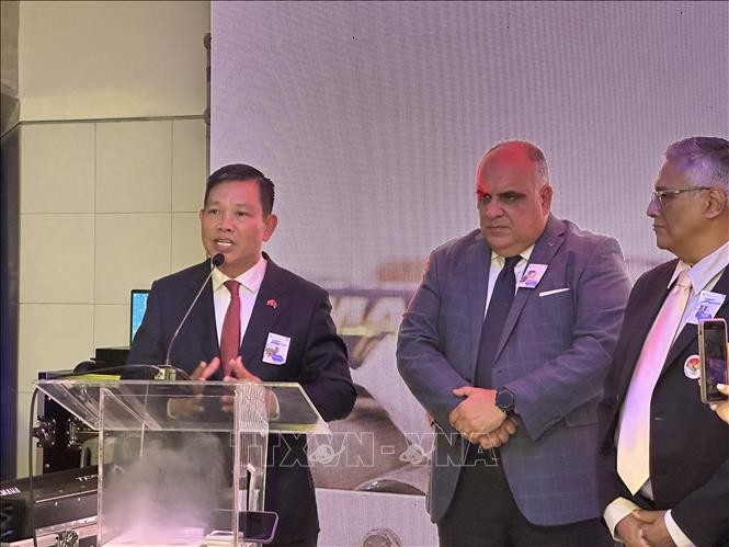 Quảng bá nét đẹp văn hóa, con người Việt Nam đến thế hệ trẻ Venezuela
