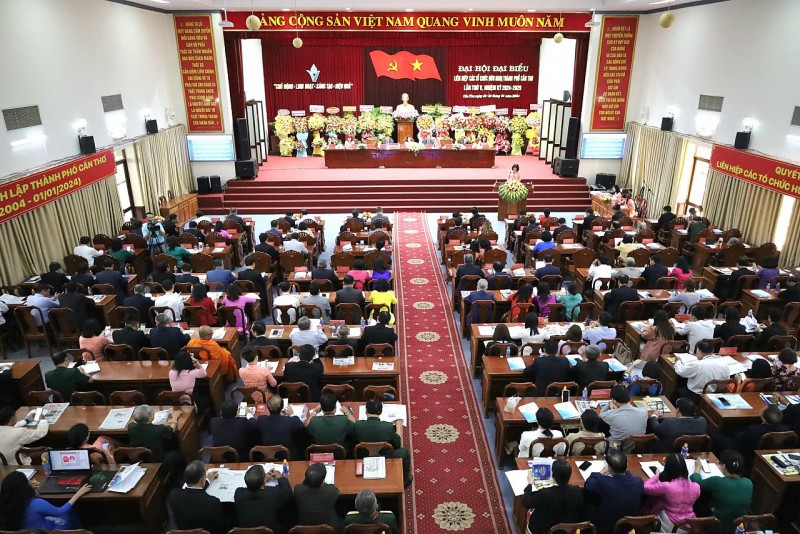 ­Bà Lê Thị Thanh Giang tái đắc cử Chủ tịch Liên hiệp các tổ chức hữu nghị thành phố Cần Thơ