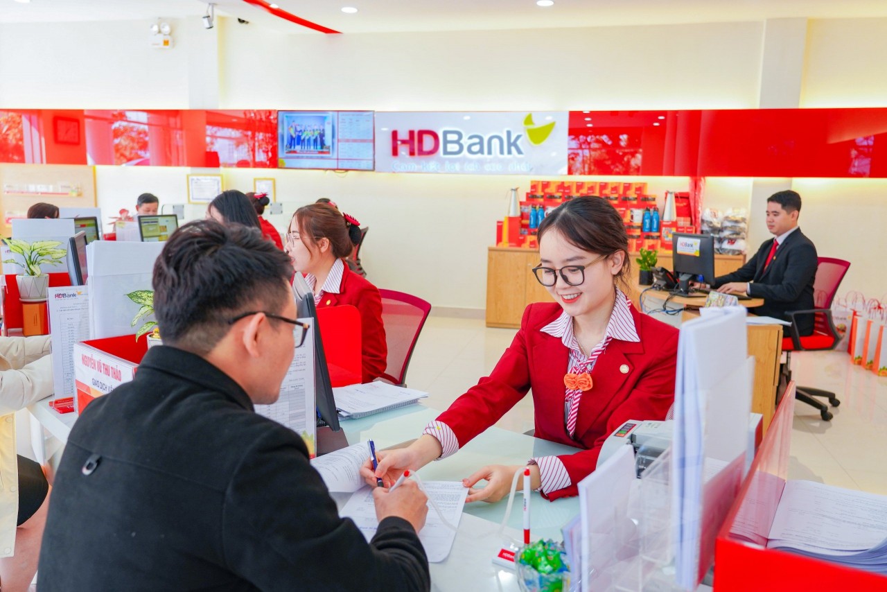 HDBank tặng hơn 10 tỷ đồng cho khách hàng gửi tiết kiệm đầu xuân Giáp Thìn