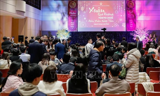 chương trình Tết Cộng đồng - Xuân quê hương Giáp Thìn 2024 
