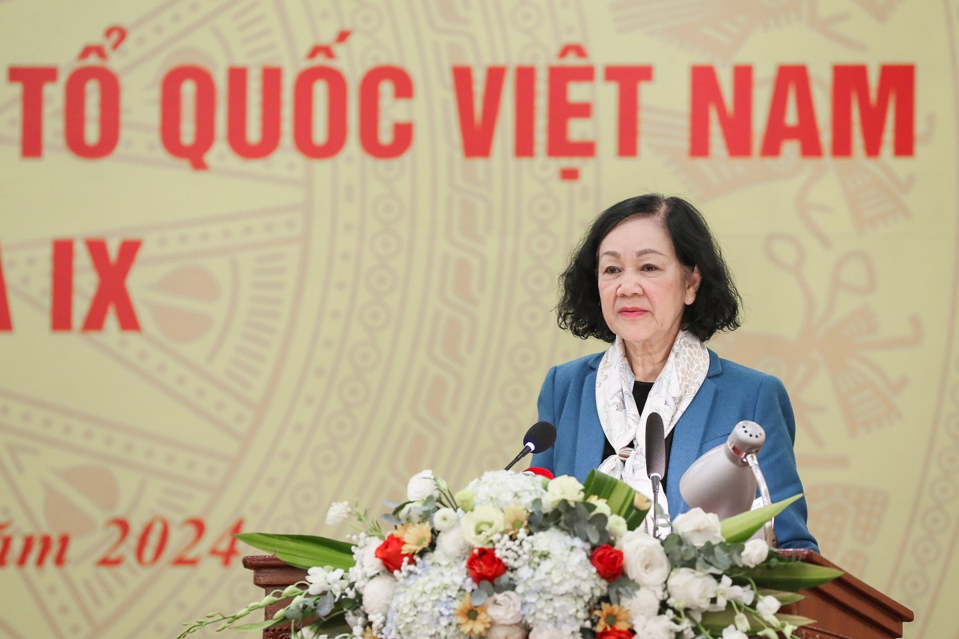 Ủy viên Bộ Chính trị, Thường trực Ban Bí thư, Trưởng ban Tổ chức Trung ương Trương Thị Mai phát biểu tại Hội nghị. (Ảnh: Đại đoàn kết)