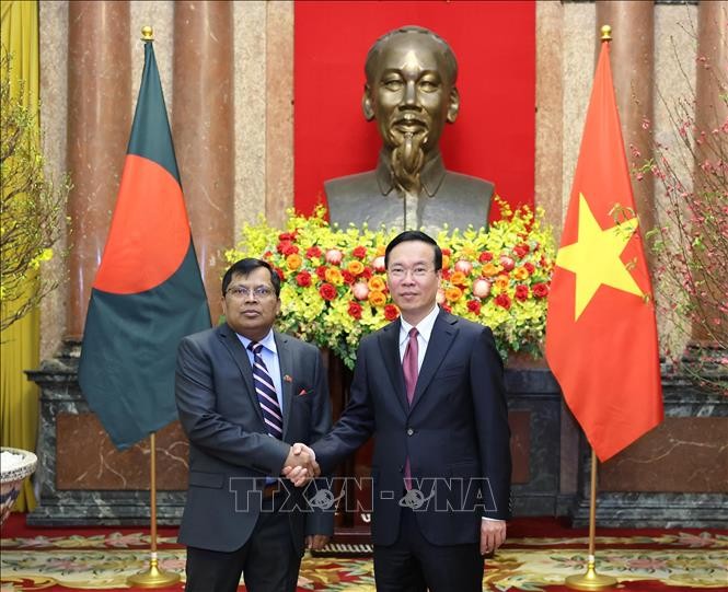 Chủ tịch nước Võ Văn Thưởng tiếp Đại sứ các nước trình Quốc thư và chào từ biệt