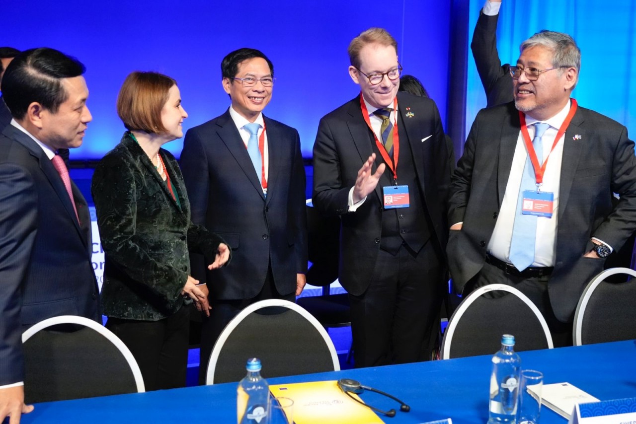 Việt Nam – EU: Tiến tới hình mẫu hợp tác điển hình trong lĩnh vực chuyển đổi xanh Việt Nam – EU: Tiến tới hình mẫu hợp tác điển hình trong lĩnh vực chuyển đổi xanh