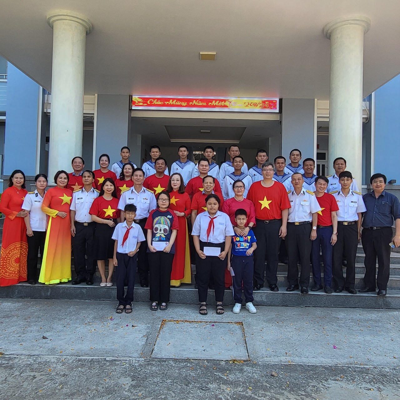 Kiều bào luôn hướng về biển đảo quê hương