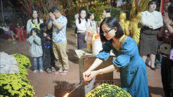 Tết của người Việt ở Lào, Campuchia