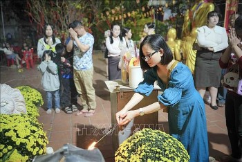 Tết của người Việt ở Lào, Campuchia