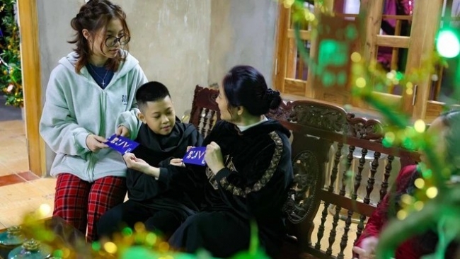 Học giả Anh: Tết phản ánh các khía cạnh đa dạng của văn hóa Việt Nam