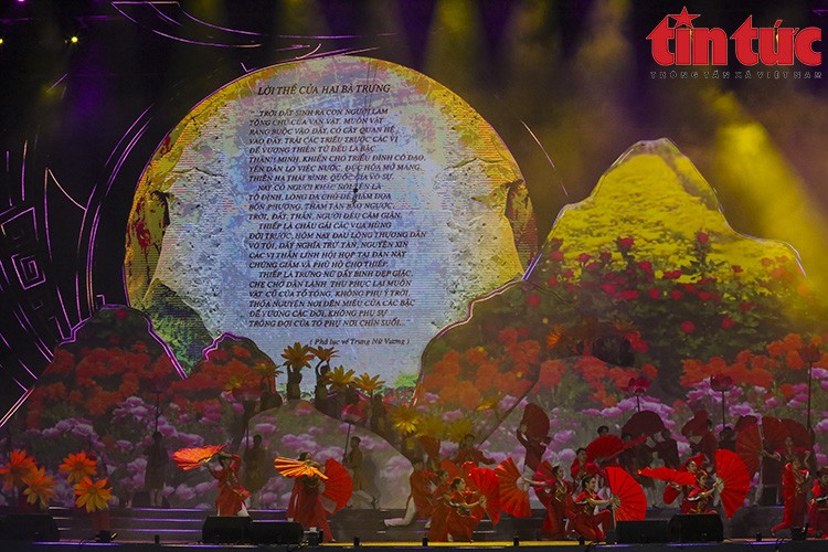 Mãn nhãn với màn 3D mapping tại Lễ hội Hai Bà Trưng