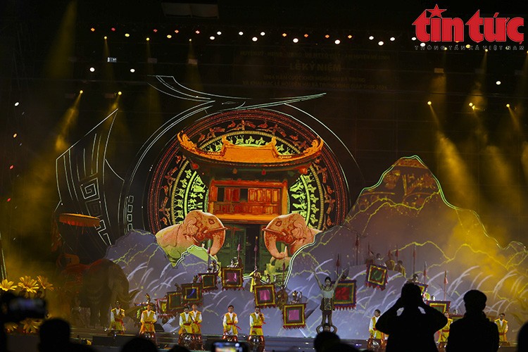 Mãn nhãn với màn 3D mapping tại Lễ hội Hai Bà Trưng