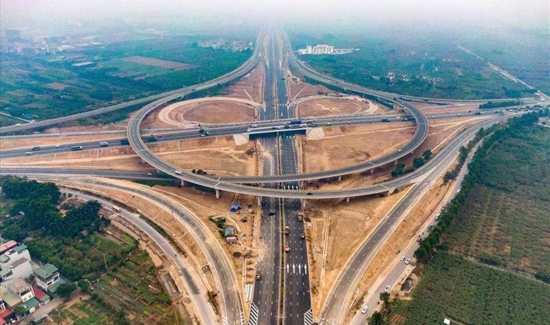 Dành 657.000 tỷ đồng cho đầu tư công năm 2024 Dành 657.000 tỷ đồng cho đầu tư công năm 2024