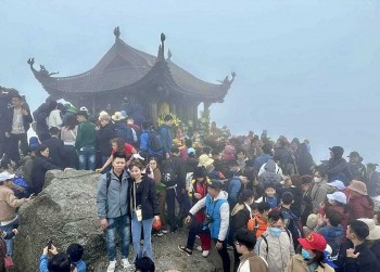 Quảng Ninh: Gần 109.000 lượt khách quốc tế đến trong dịp Tết Nguyên đán 2024