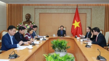 Phó Thủ tướng Trần Hồng Hà điện đàm với Phó Thủ tướng Liên bang Nga