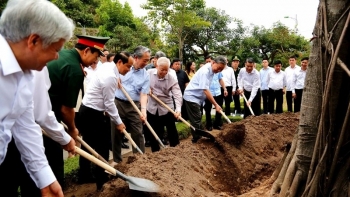 trung quoc ung ho viet nam xay dung nen kinh te tu chu