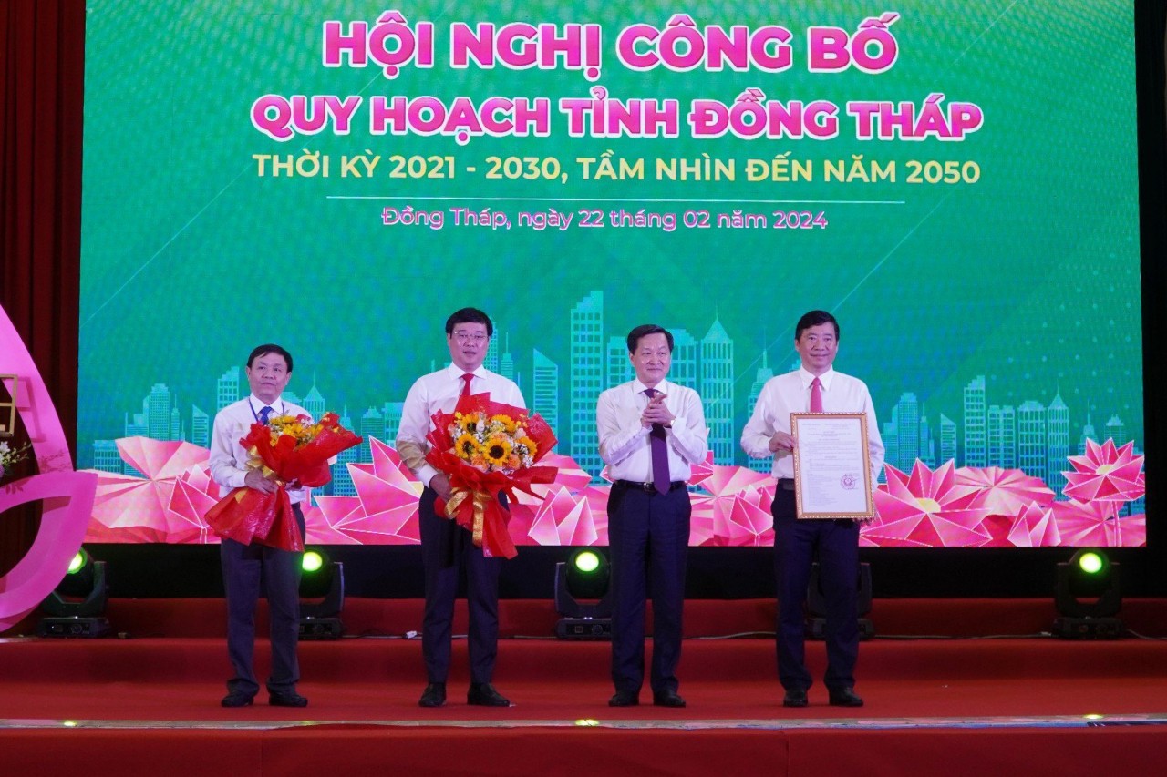 Đồng Tháp phấn đấu đến năm 2030 trở thành tỉnh nằm trong nhóm đầu về chuyển đổi số