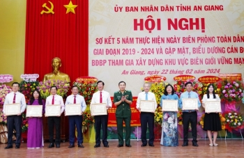 An Giang xây dựng biên giới hòa bình, hữu nghị, hợp tác và phát triển