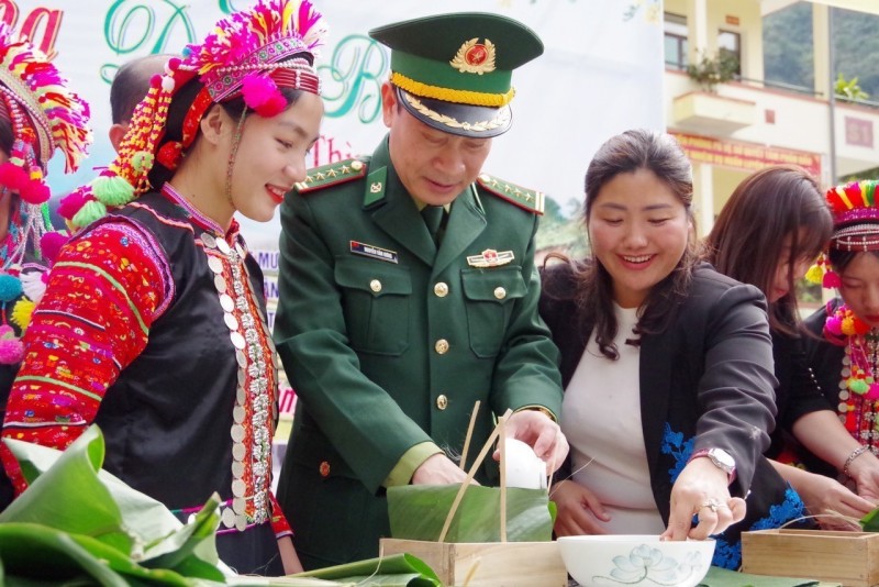 Lũy thép biên phòng toàn dân