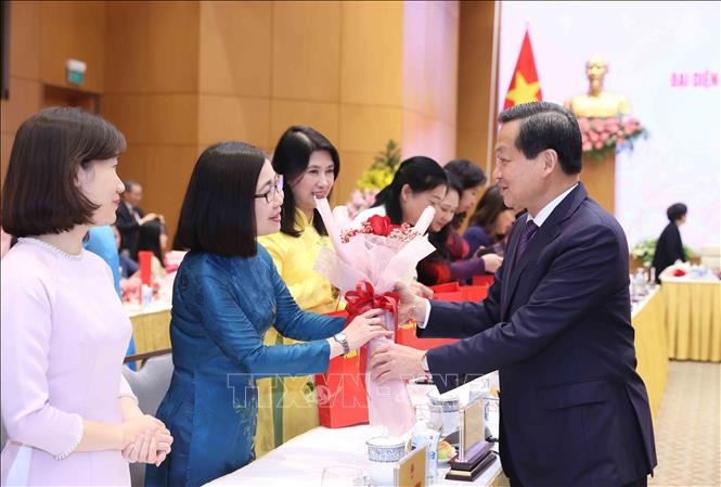 Gặp mặt nữ trí thức tiêu biểu và trao giải thưởng Kovalevskaia năm 2023