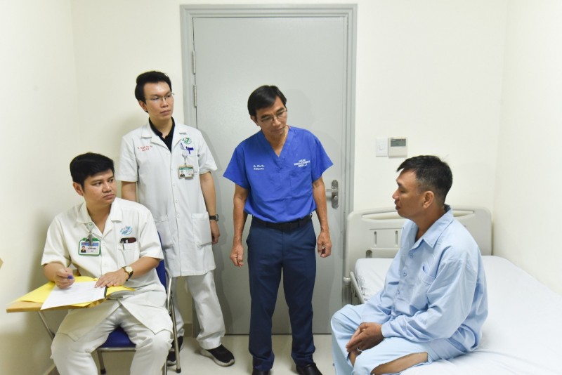 Nhiều bệnh nhân nghèo tại thành phố Hồ Chí Minh được phẫu thuật miễn phí