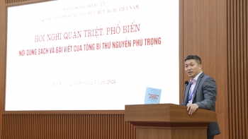 Quán triệt, phổ biến nội dung sách và bài viết của Tổng Bí thư Nguyễn Phú Trọng trong Liên hiệp các tổ chức hữu nghị Việt Nam