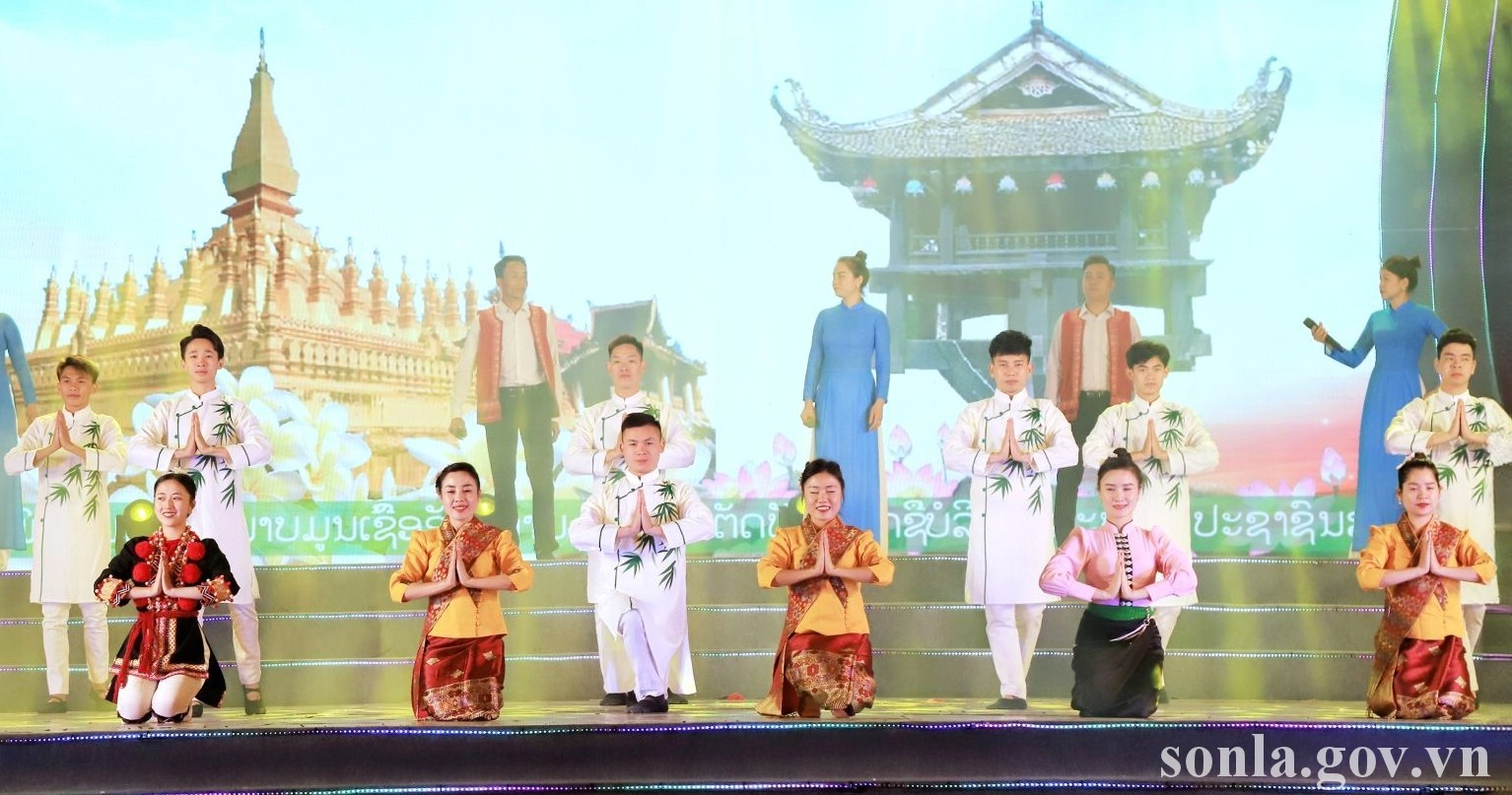 Ngày hội du lịch văn hóa Sơn La - Hủa Phăn