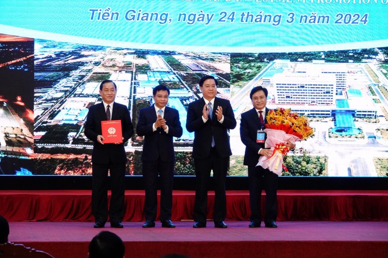Thủ tướng chỉ rõ “1 trọng tâm, 2 tăng cường, 3 đẩy mạnh” trong thực hiện Quy hoạch tỉnh Tiền Giang
