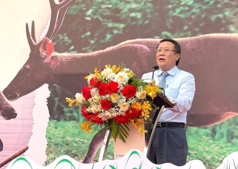 Phó Chủ tịch UBND tỉnh Quảng Trị Hà Sỹ Đồng phát biểu tại buổi lễ. (Ảnh: Thanh Thủy/TTXVN)