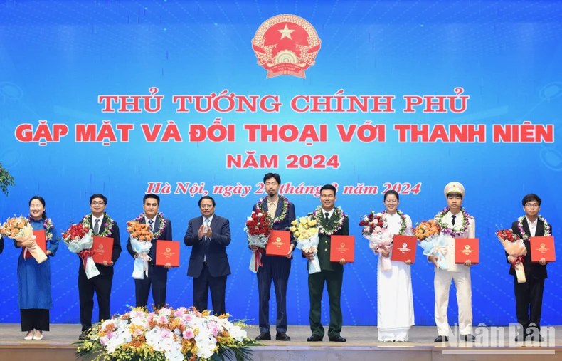 Phát huy vai trò xung kích của thanh niên trong công cuộc chuyển đổi số quốc gia