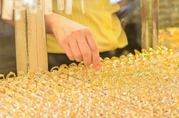 Vàng nhẫn tăng phi mã hơn triệu đồng mỗi lượng