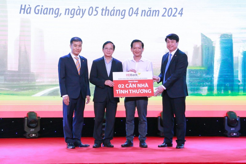 HDBank đặt Chi nhánh đầu tiên tại cửa ngõ phía Bắc của Tổ quốc