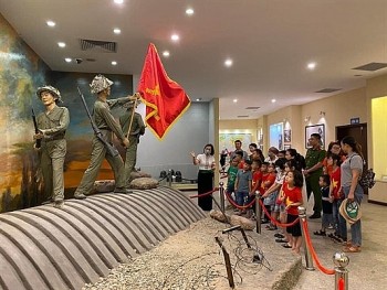 Đại sứ Lào, Trung Quốc ca ngợi chiến thắng Điện Biên Phủ