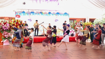 Lãnh đạo Việt Nam gửi thư chúc mừng năm mới Lào và Campuchia