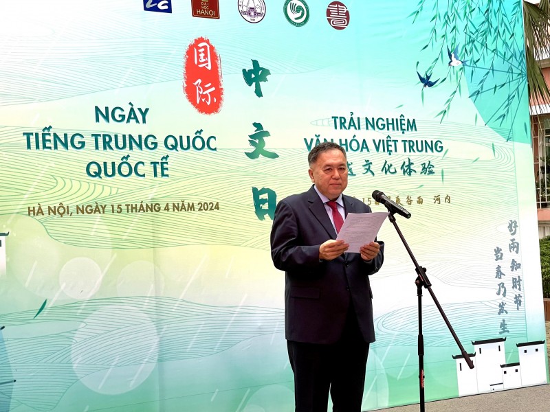 Sinh viên, học sinh Việt Nam trải nghiệm văn hoá Trung Quốc