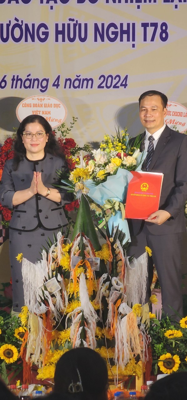 Lưu học sinh Lào tại Trường Hữu nghị T78 rộn ràng đón Tết cổ tuyền Bunpimay