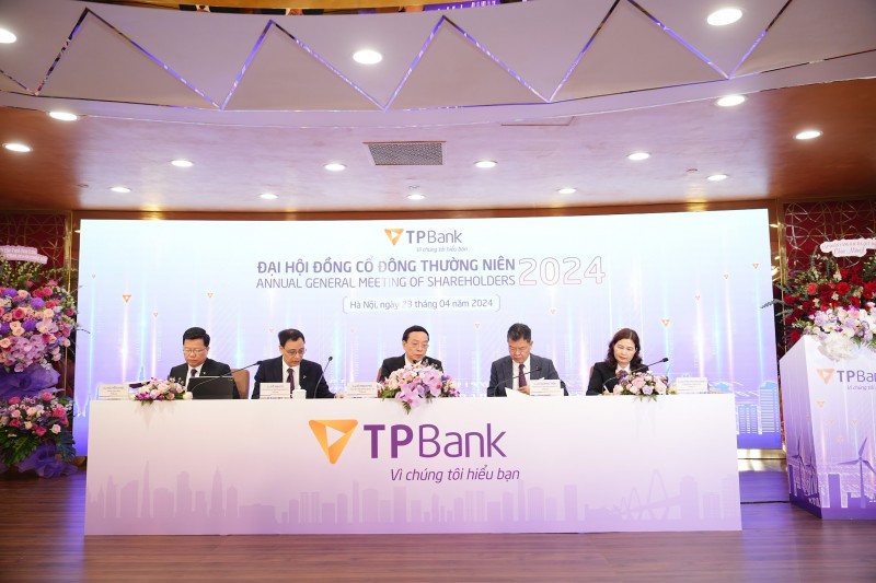 ĐHĐCĐ TPBank: Chia cổ tức 25%, kế hoạch lợi nhuận 7.500 tỷ đồng