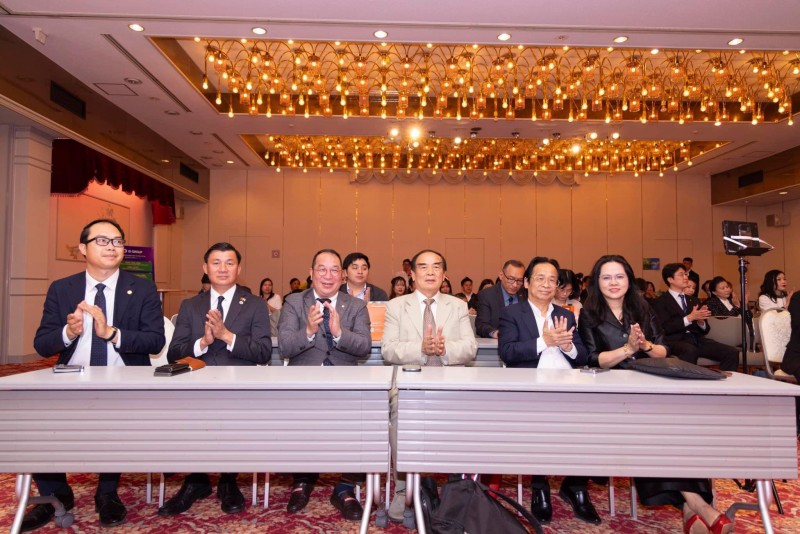 Kỉ niệm 15 năm thành lập Hiệp hội người Việt Nam vùng Kansai
