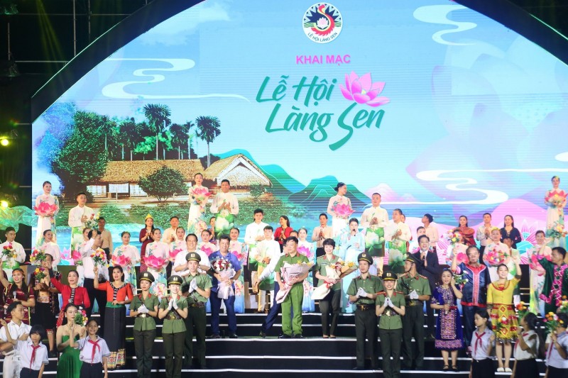 Lễ hội Làng Sen năm 2024: Nhiều hoạt động sôi nổi, ý nghĩa